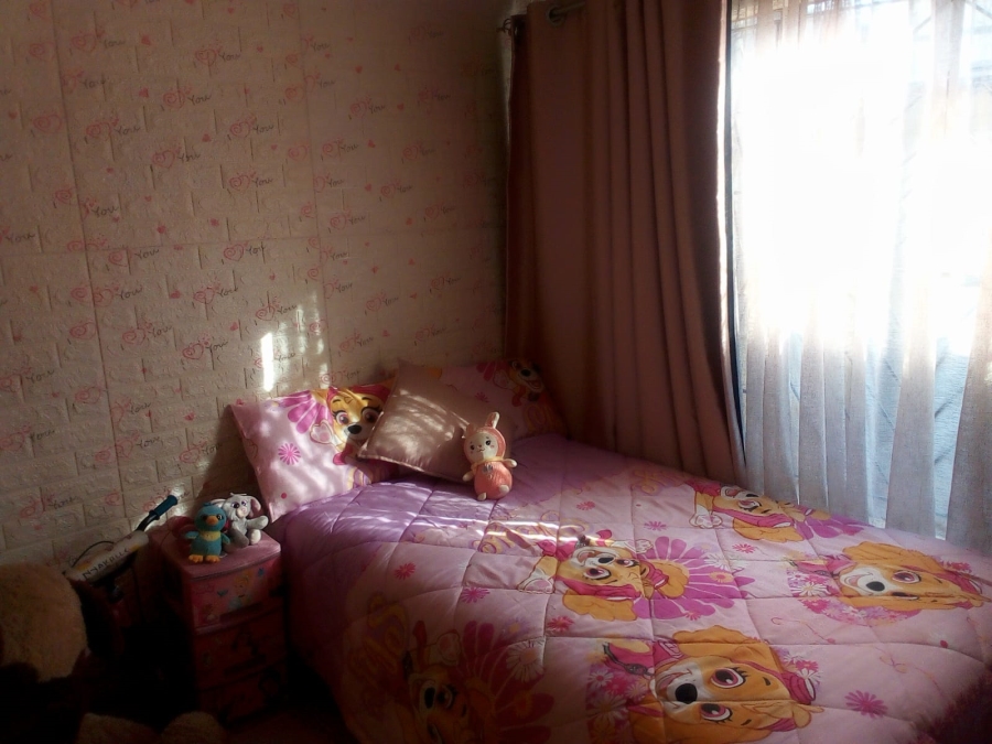 2 Bedroom Property for Sale in Tokoza Gauteng