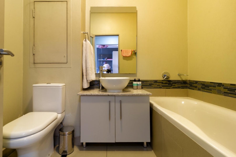 2 Bedroom Property for Sale in Bryanston Gauteng
