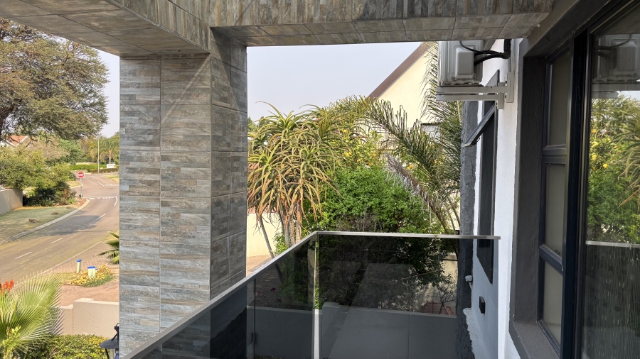 To Let 5 Bedroom Property for Rent in Silver Lakes Golf Estate Gauteng