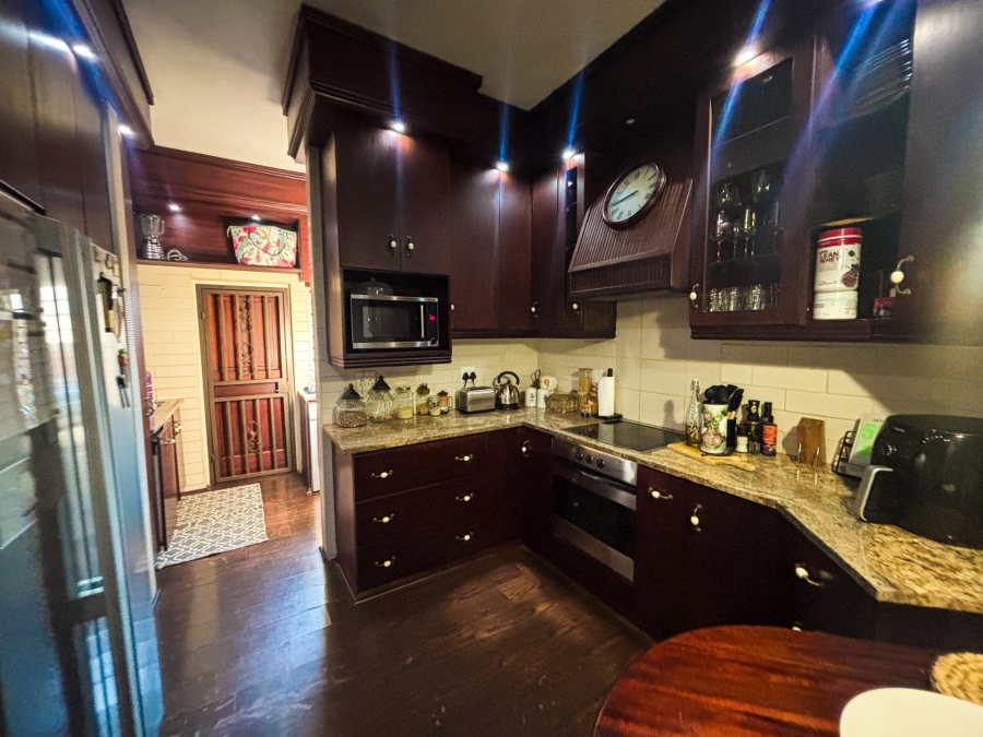 3 Bedroom Property for Sale in La Montagne Gauteng