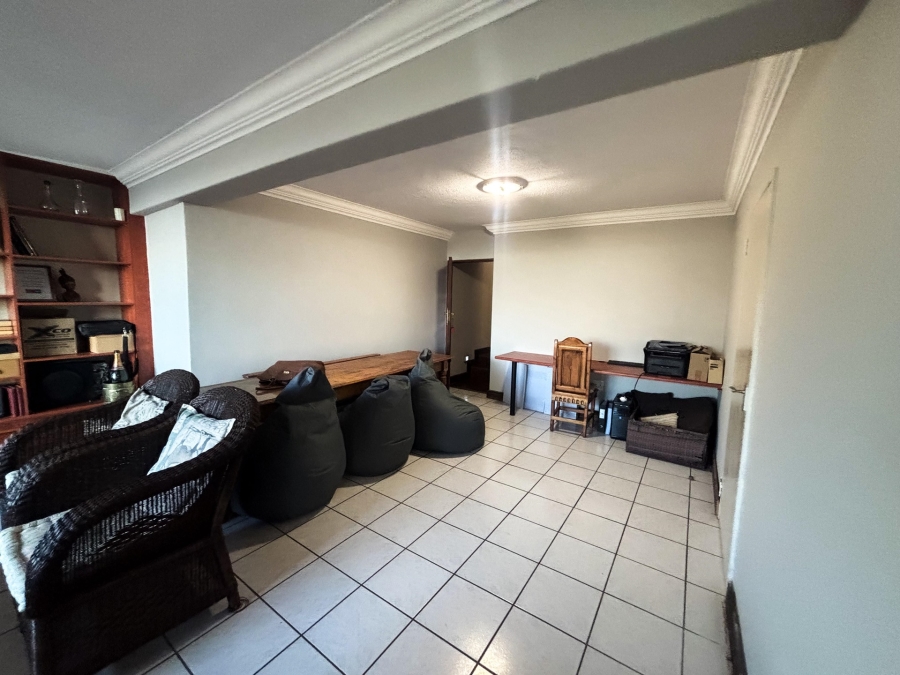3 Bedroom Property for Sale in La Montagne Gauteng