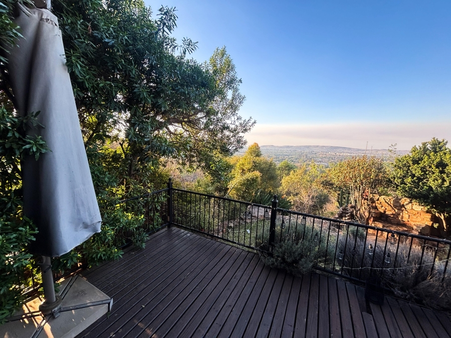 3 Bedroom Property for Sale in La Montagne Gauteng