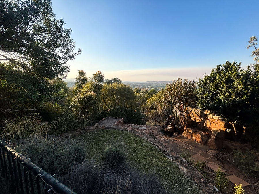 3 Bedroom Property for Sale in La Montagne Gauteng