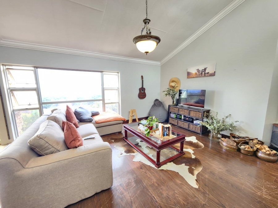 3 Bedroom Property for Sale in La Montagne Gauteng