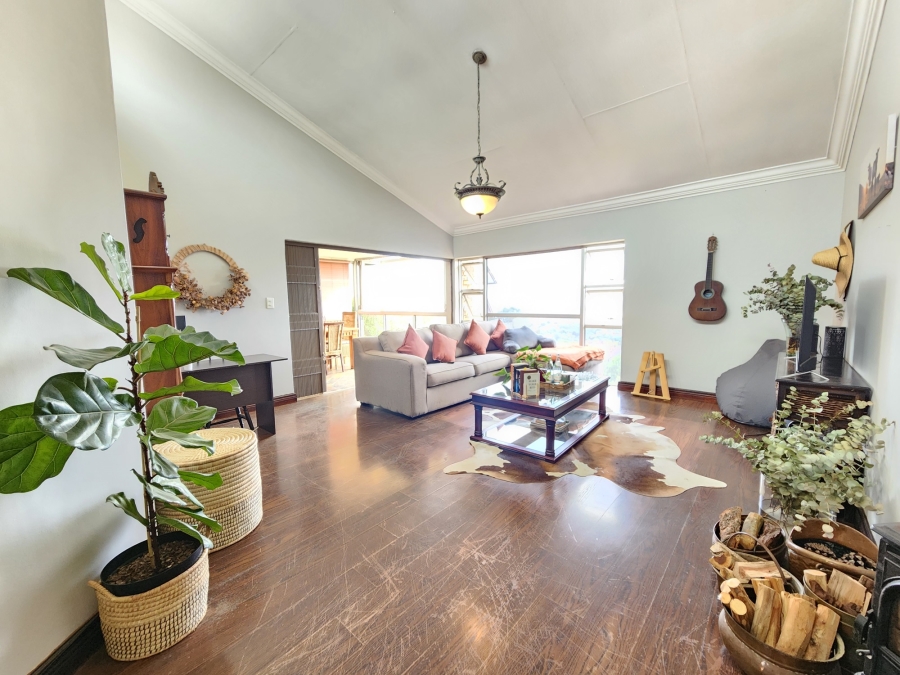 3 Bedroom Property for Sale in La Montagne Gauteng