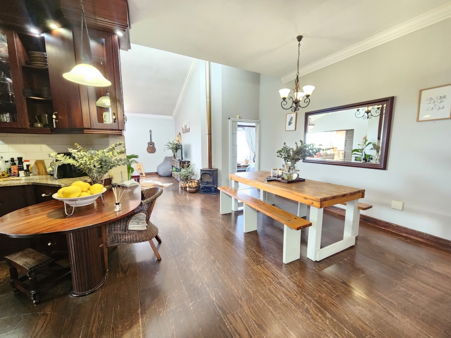 3 Bedroom Property for Sale in La Montagne Gauteng