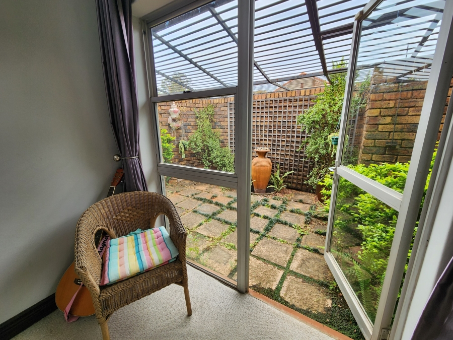 3 Bedroom Property for Sale in La Montagne Gauteng