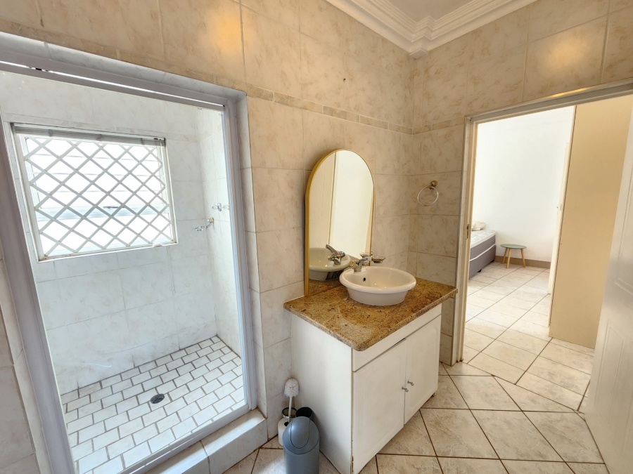 5 Bedroom Property for Sale in Waterkloof Ridge Gauteng