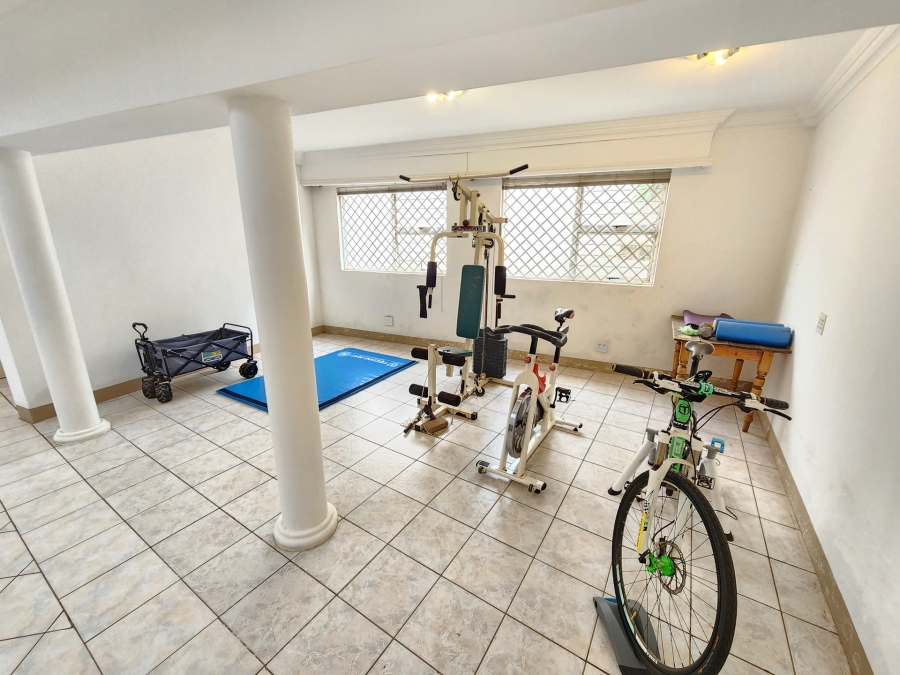 5 Bedroom Property for Sale in Waterkloof Ridge Gauteng