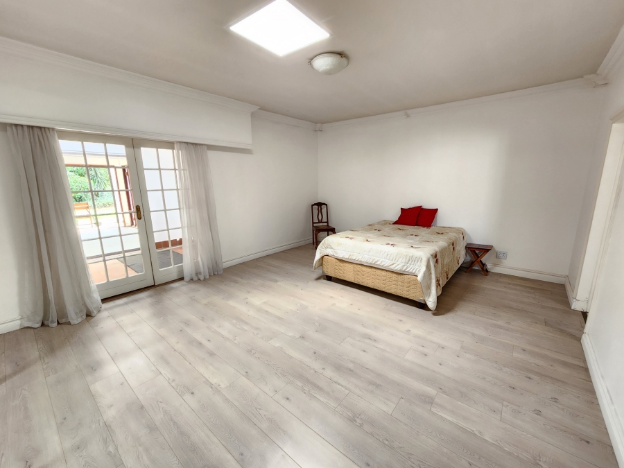 5 Bedroom Property for Sale in Waterkloof Ridge Gauteng