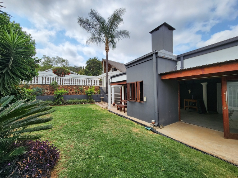 5 Bedroom Property for Sale in Waterkloof Ridge Gauteng