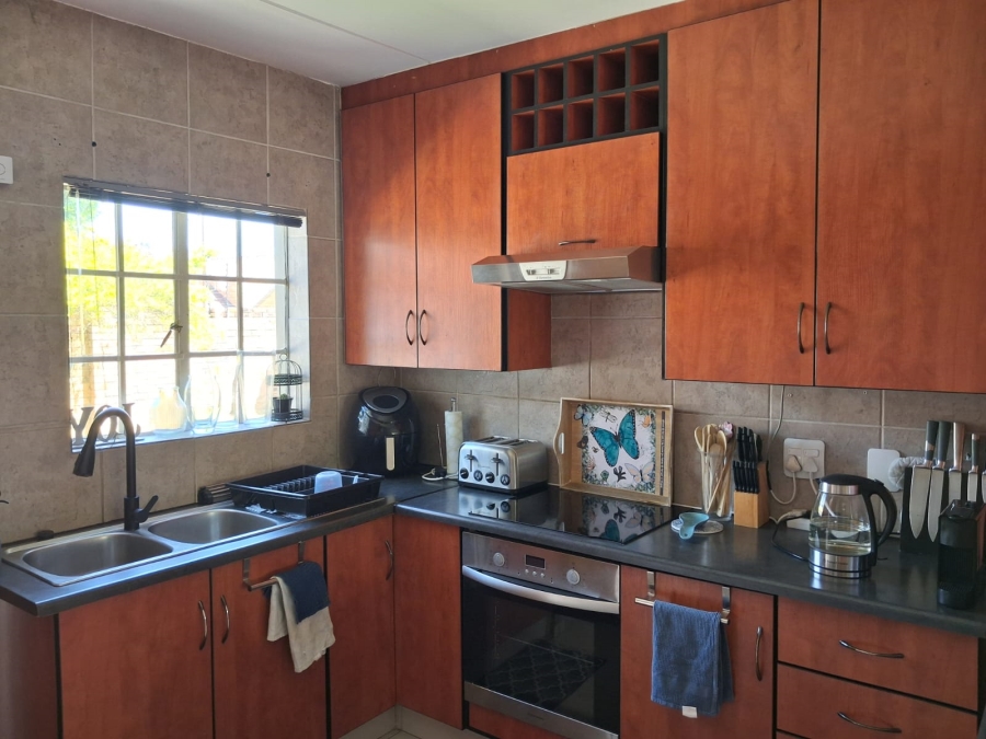 3 Bedroom Property for Sale in Wilgeheuwel Gauteng