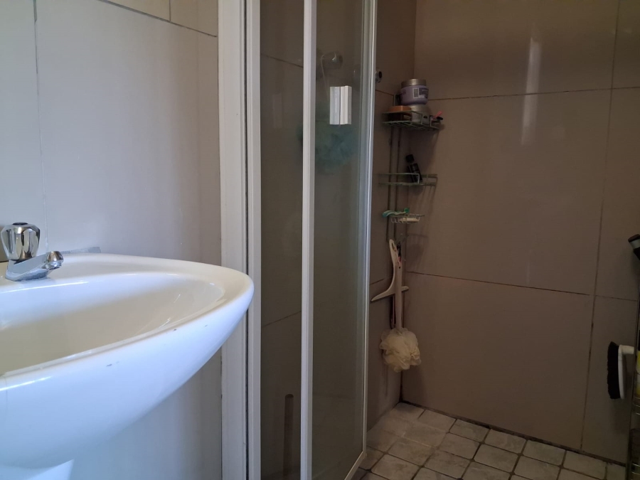 3 Bedroom Property for Sale in Wilgeheuwel Gauteng