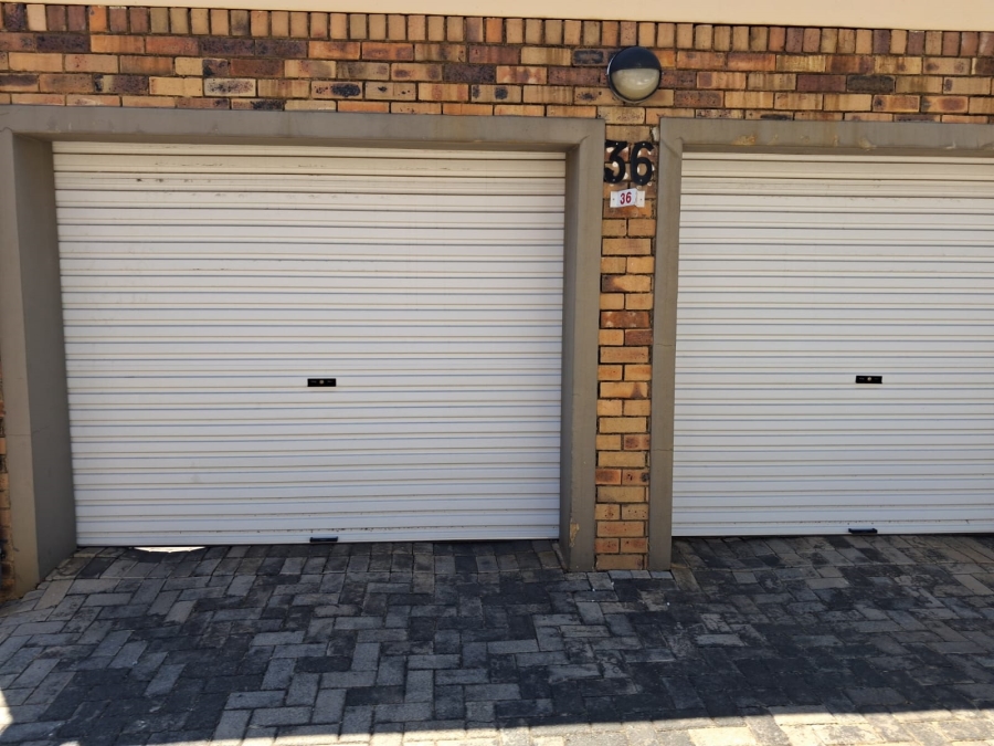 3 Bedroom Property for Sale in Wilgeheuwel Gauteng