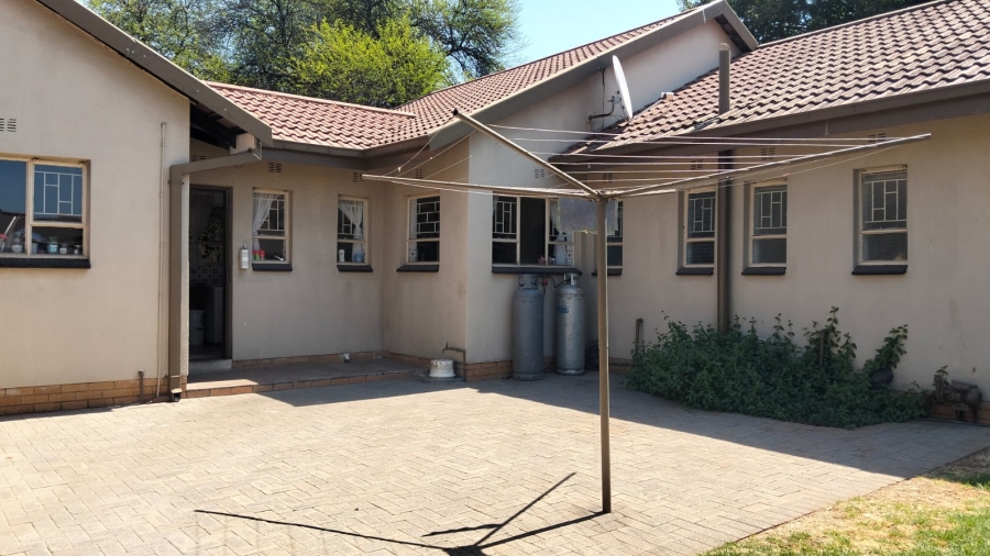 3 Bedroom Property for Sale in Vanderbijlpark SE 6 Gauteng