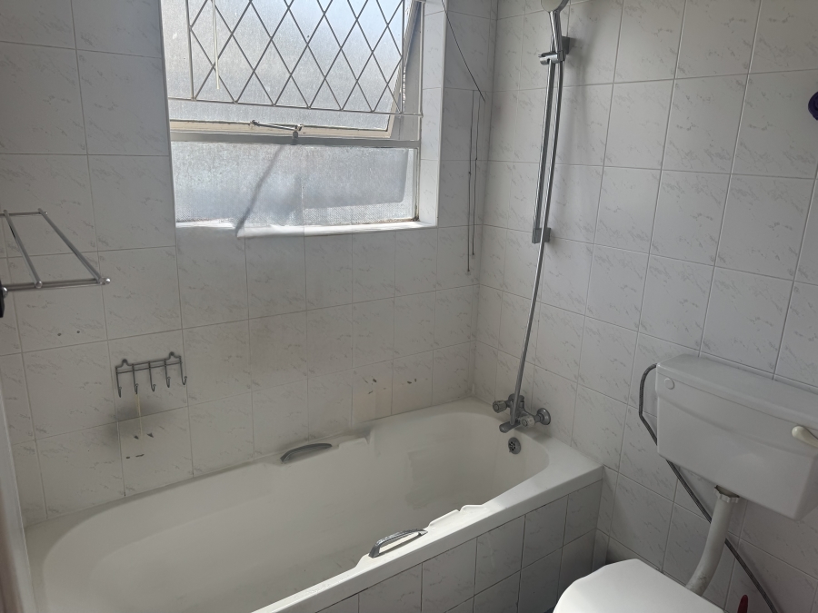 2 Bedroom Property for Sale in Raceview Gauteng