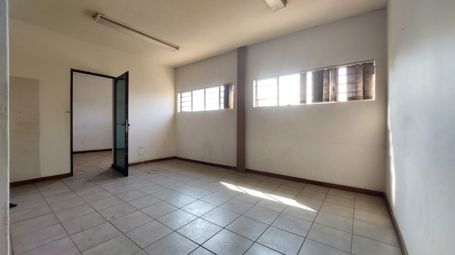 To Let commercial Property for Rent in Hennopspark Gauteng