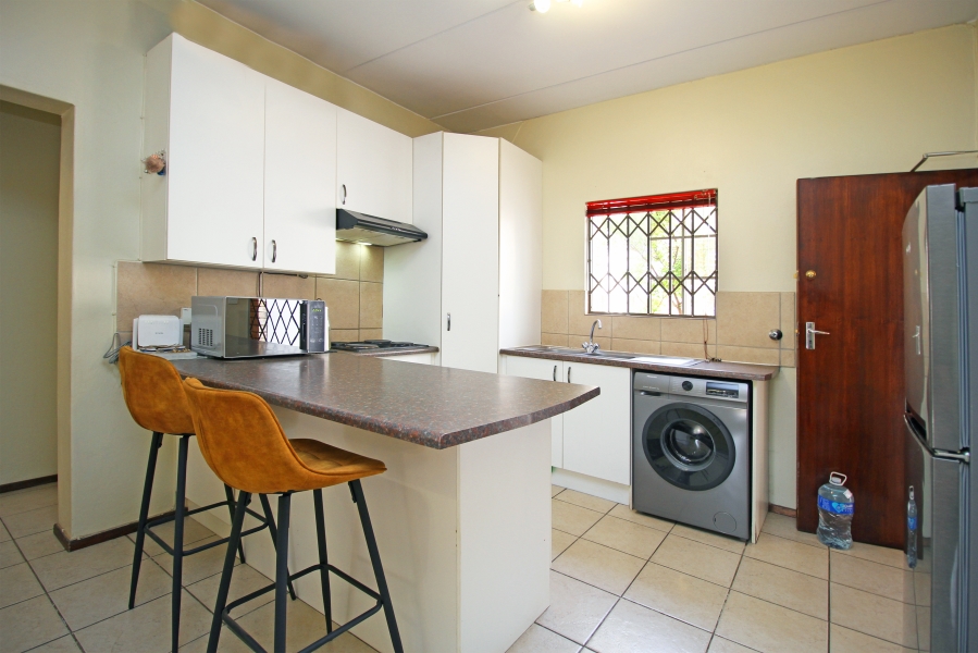 2 Bedroom Property for Sale in North Riding Gauteng