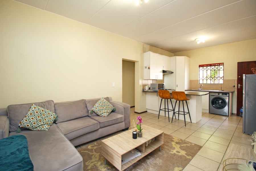 2 Bedroom Property for Sale in North Riding Gauteng