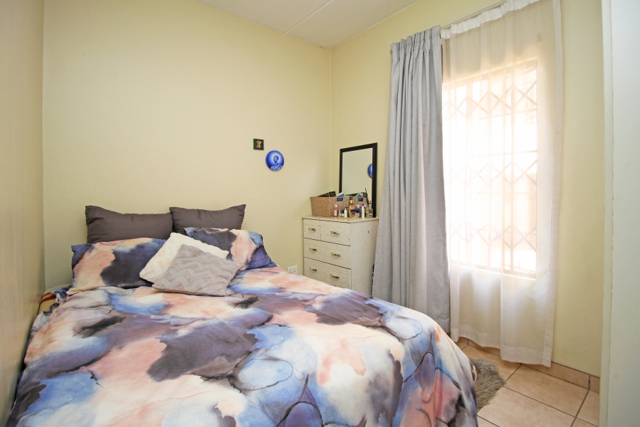 2 Bedroom Property for Sale in North Riding Gauteng