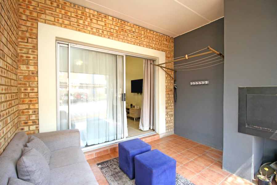 2 Bedroom Property for Sale in North Riding Gauteng