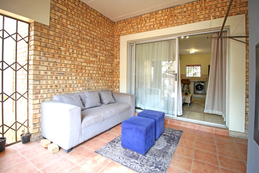 2 Bedroom Property for Sale in North Riding Gauteng