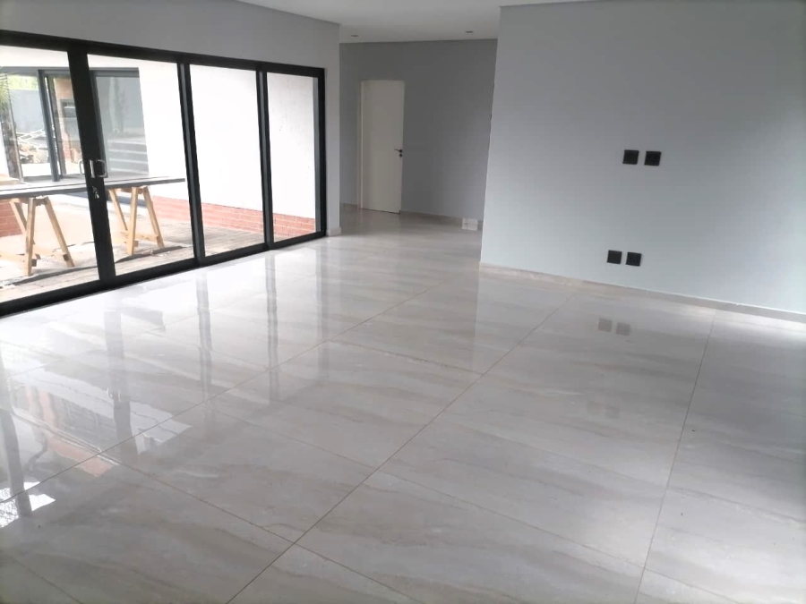 3 Bedroom Property for Sale in Zwartkop Golf Estate Gauteng