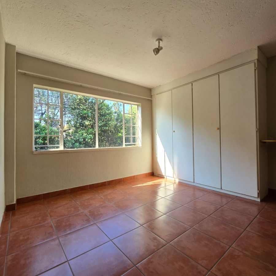To Let 2 Bedroom Property for Rent in Moregloed Gauteng
