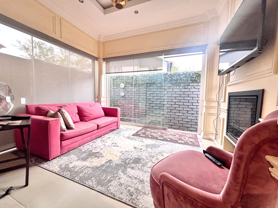 3 Bedroom Property for Sale in Oukraal Estate Gauteng