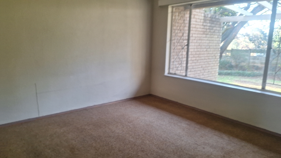 To Let 2 Bedroom Property for Rent in Lewisham Gauteng