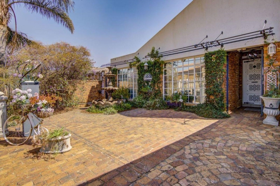 3 Bedroom Property for Sale in Beyers Park Gauteng