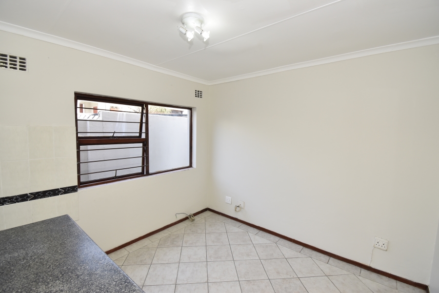 To Let 1 Bedroom Property for Rent in North Riding Gauteng