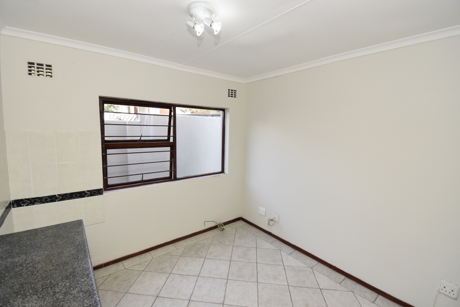 To Let 1 Bedroom Property for Rent in North Riding Gauteng