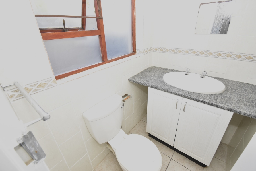 To Let 1 Bedroom Property for Rent in North Riding Gauteng