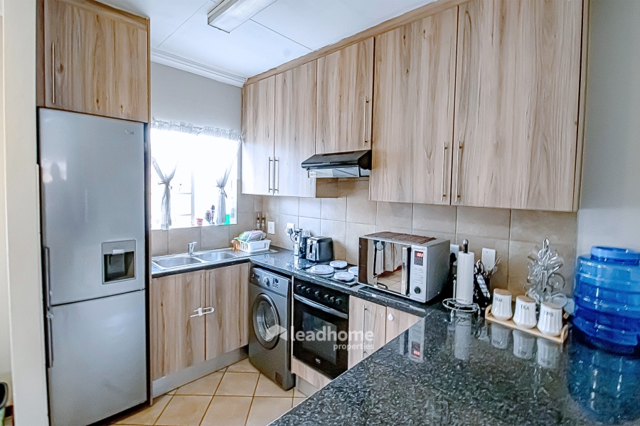 3 Bedroom Property for Sale in Annlin-wes Gauteng