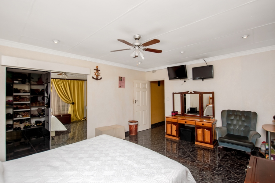 4 Bedroom Property for Sale in Delmore Park Gauteng