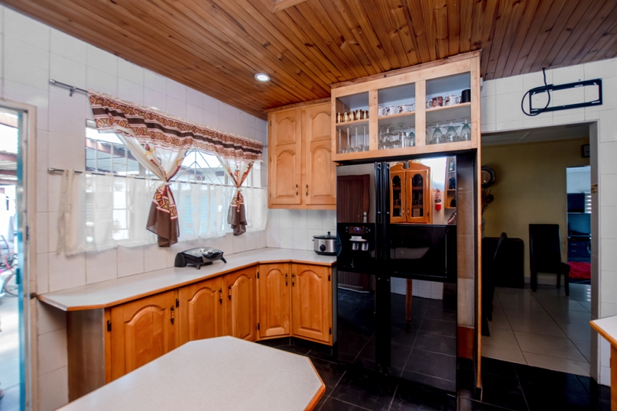4 Bedroom Property for Sale in Delmore Park Gauteng