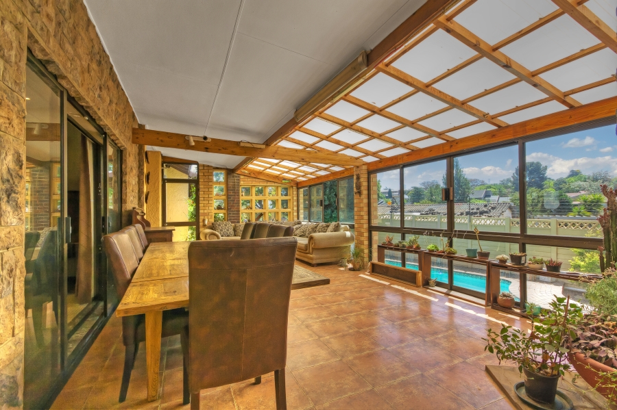 3 Bedroom Property for Sale in Mondeor Gauteng
