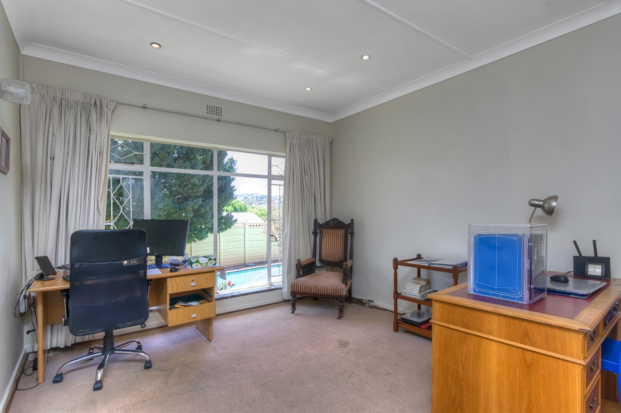 3 Bedroom Property for Sale in Mondeor Gauteng