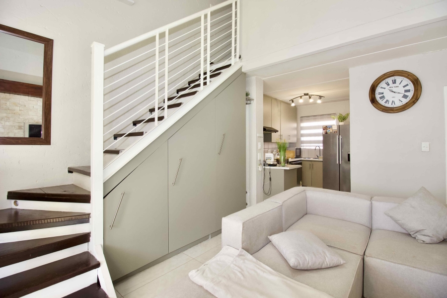 3 Bedroom Property for Sale in Amberfield Gauteng