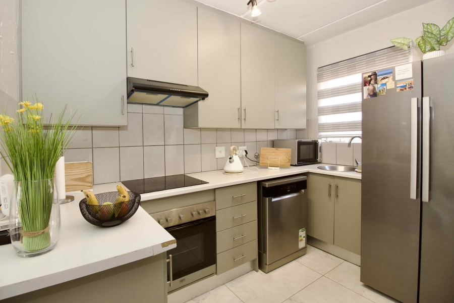 3 Bedroom Property for Sale in Amberfield Gauteng