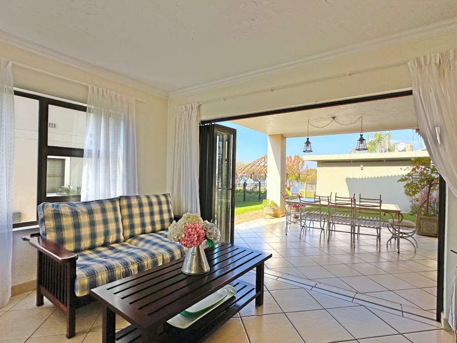 5 Bedroom Property for Sale in Vaalview Gauteng