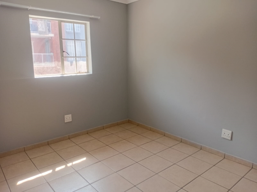 2 Bedroom Property for Sale in Rosettenville Gauteng