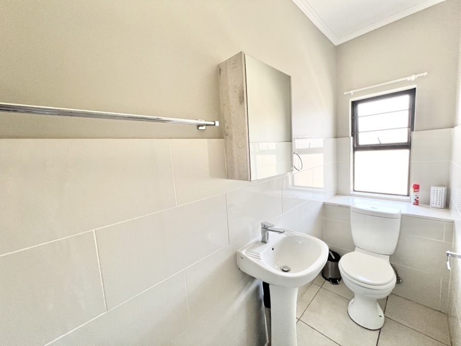 3 Bedroom Property for Sale in Amberfield Gauteng