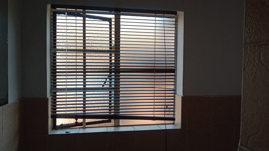 2 Bedroom Property for Sale in Elspark Gauteng