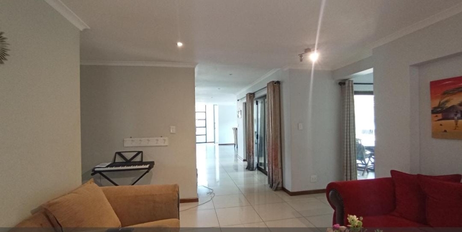 6 Bedroom Property for Sale in Midstream Estate Gauteng