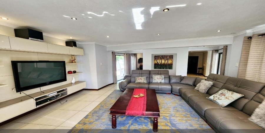 6 Bedroom Property for Sale in Midstream Estate Gauteng