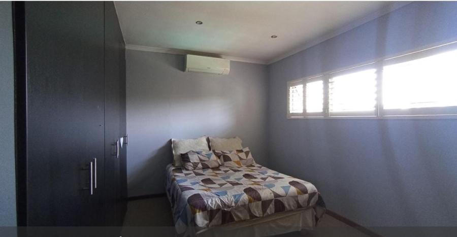 6 Bedroom Property for Sale in Midstream Estate Gauteng