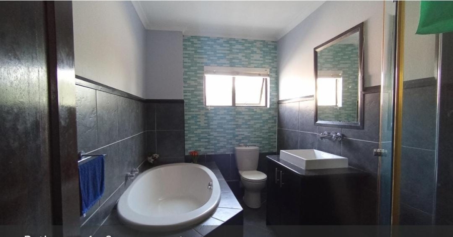6 Bedroom Property for Sale in Midstream Estate Gauteng
