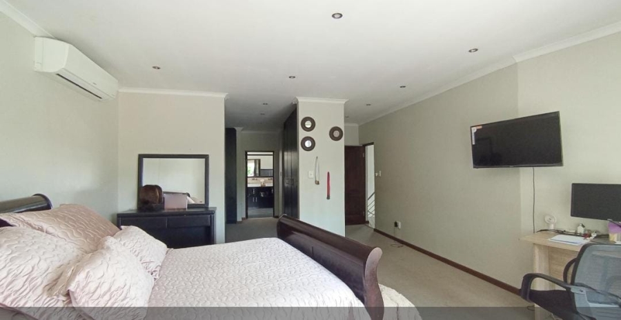 6 Bedroom Property for Sale in Midstream Estate Gauteng